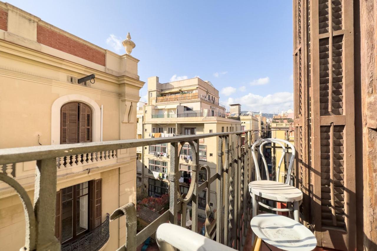 Aparteasy - Gracia Apartments バルセロナ エクステリア 写真