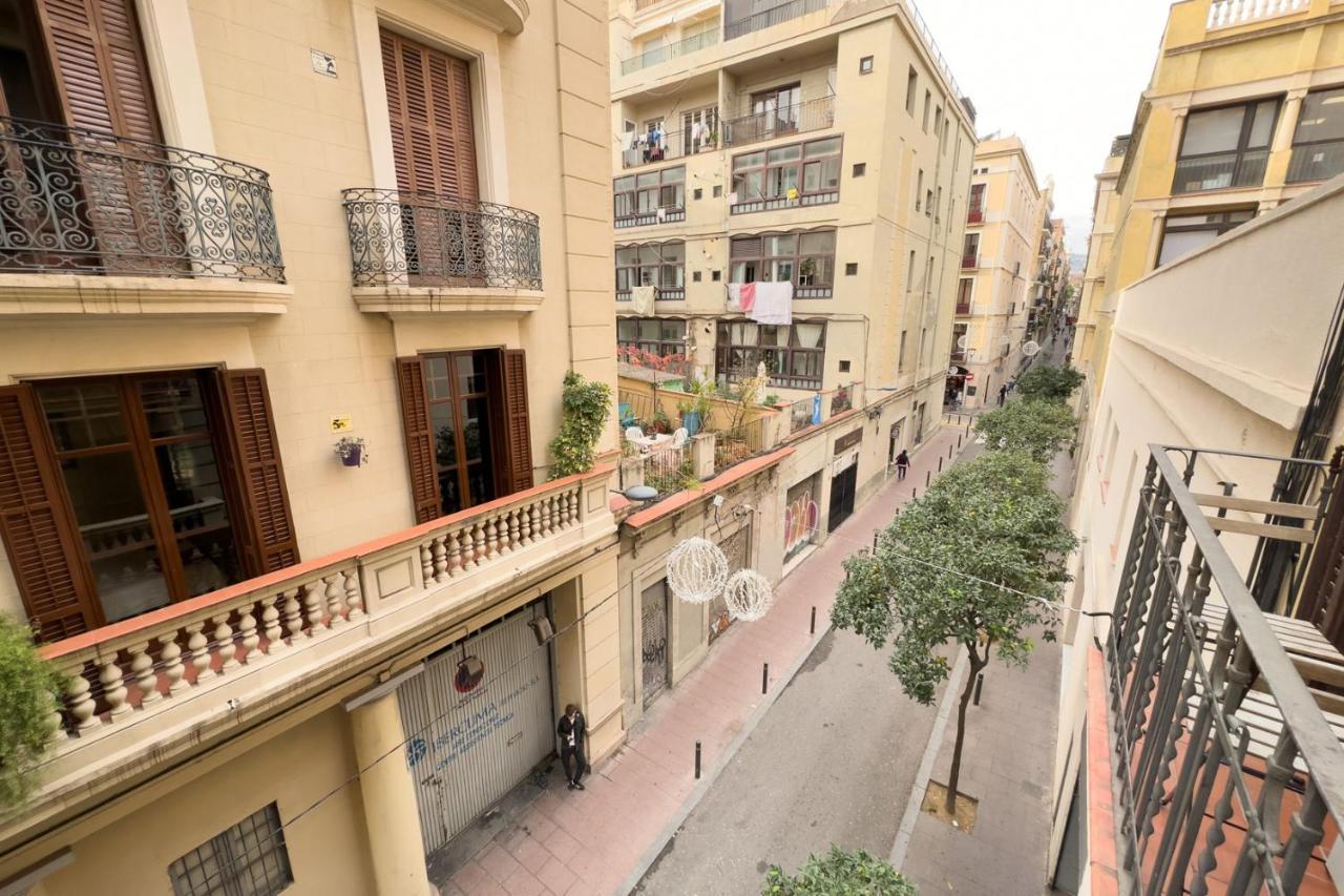 Aparteasy - Gracia Apartments バルセロナ エクステリア 写真