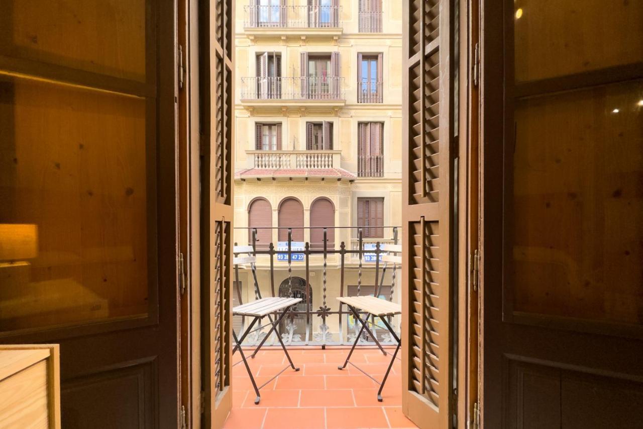 Aparteasy - Gracia Apartments バルセロナ エクステリア 写真