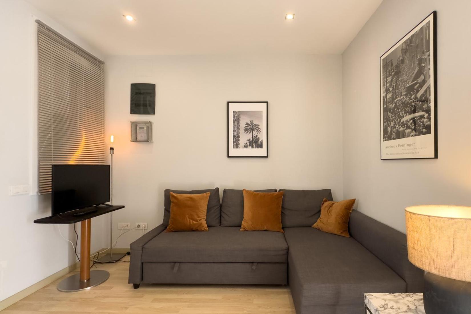 Aparteasy - Gracia Apartments バルセロナ エクステリア 写真